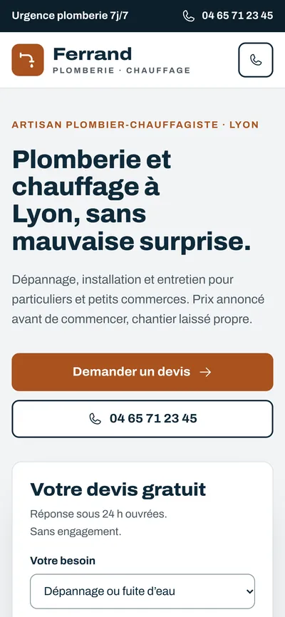 Site de démonstration de Ferrand Plomberie, affiché sur un téléphone
